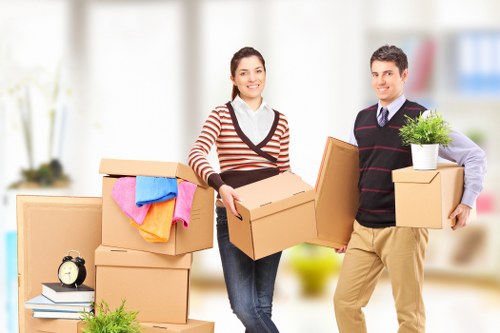 Efficient flat removals in Westgreen with safe transport and planning