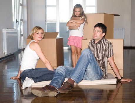 Moving day unloading service for house removals in Westgreen